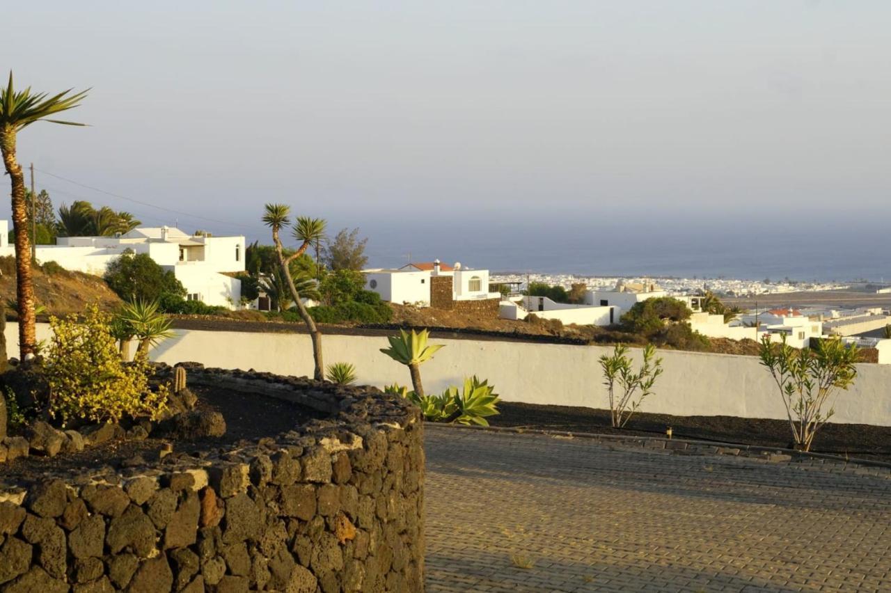 Villa Feliza Güime Exterior foto
